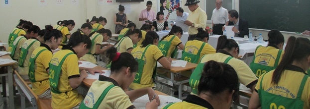 TUYỂN GẤP 15 NỮ ĐÓNG GÓI CÔNG NGHIỆP, CHI PHÍ THẤP, KHÔNG THU PHÍ BẢO LÃNH THỰC HIỆN HỢP ĐỒNG!